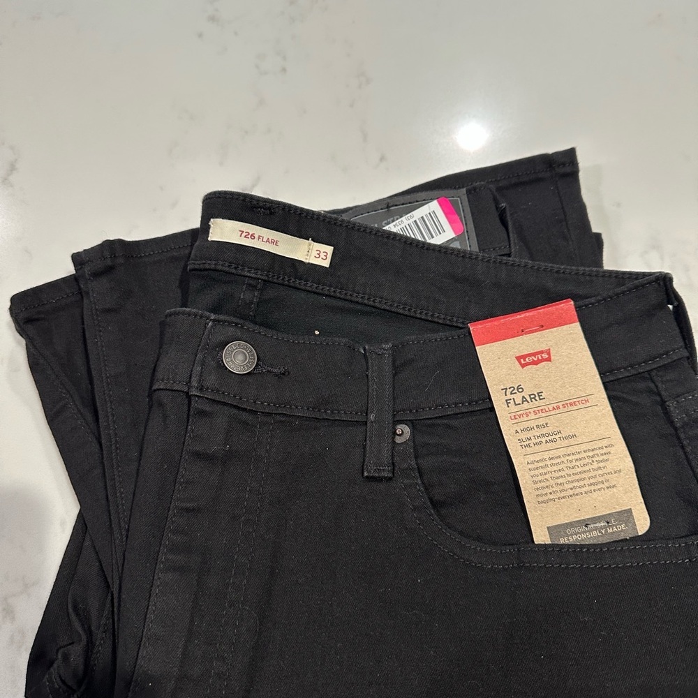 Levi’s 726 HIGH RISE FLARE WOMEN'S JEANS Size 33 - Picture 8 of 9